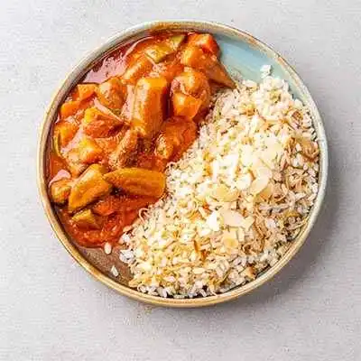 Vegetable Bahmya with Vermicelli Rice